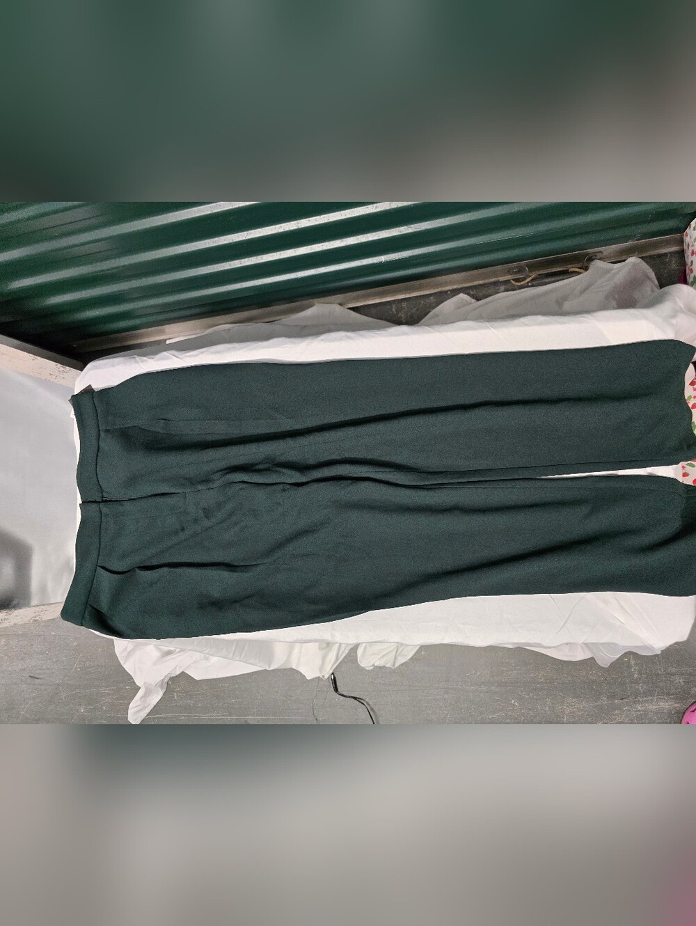 Forever 21 Hunter Green Cropped Wide-Leg Pants